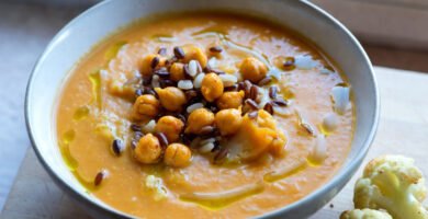 Vellutata zucca cavolfiore riso e ceci