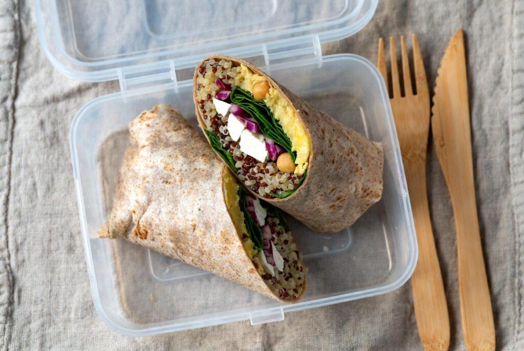 Piadina integrale con hummus